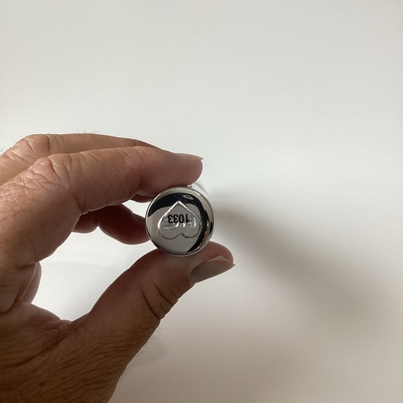 Hard Candy Chrome Mascara - Silver - Picture 6 of 7